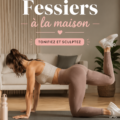 Femme faisant des exercices fessiers à la maison