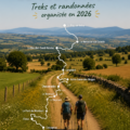 Randonnée sur le sentier de Stevenson avec des paysages magnifiques en arrière-plan.