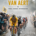 Wout Van Aert lors d'une course du Tour de France, illustrant ses exploits en cyclisme.