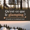 Image d'une tente de glamping luxueuse en pleine nature, offrant un confort authentique.